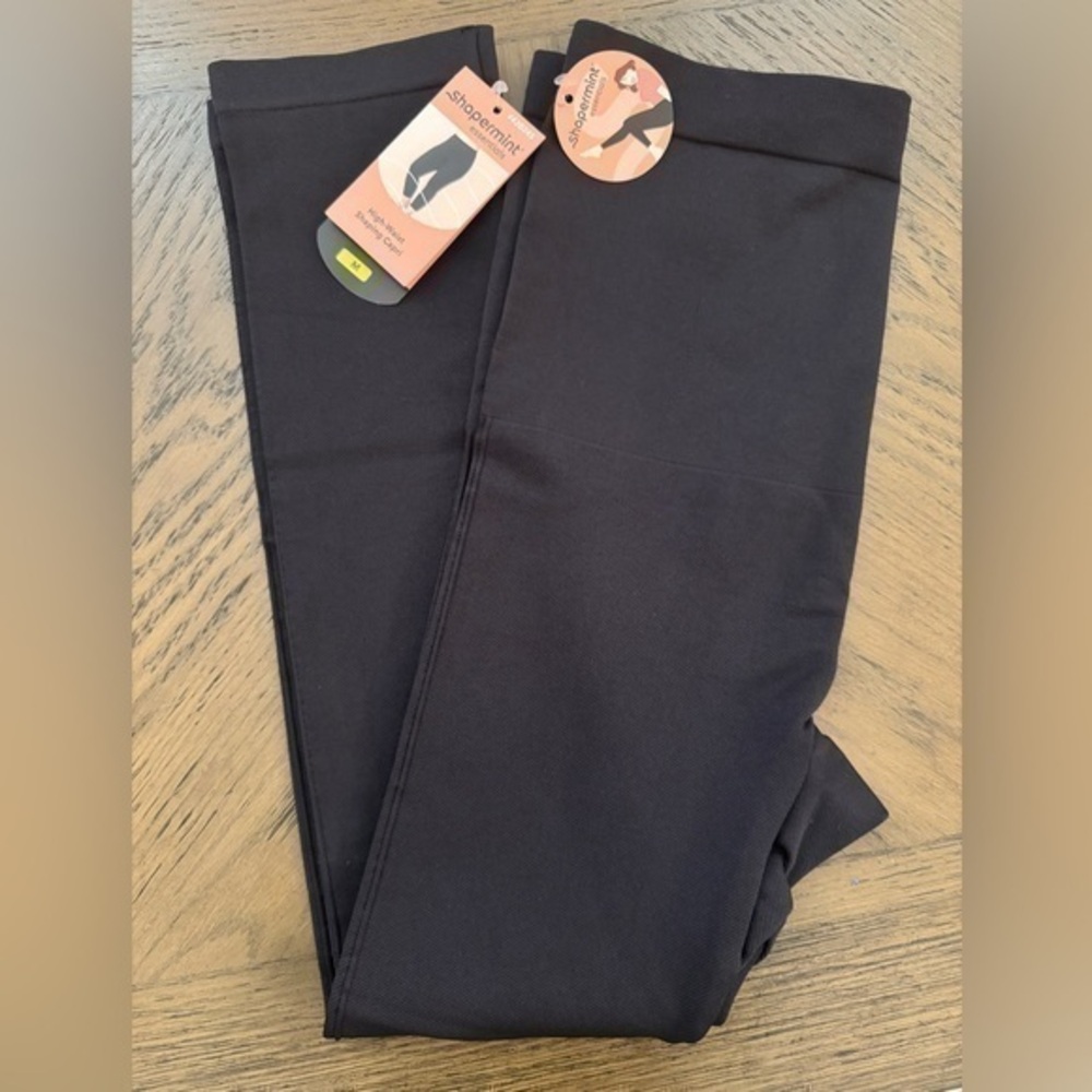 Shapermint Essentials High-Waist Shaping Capri